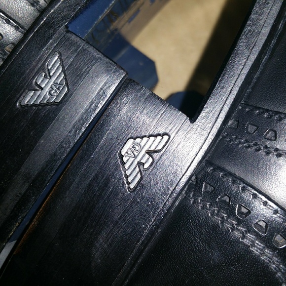 Giorgio Armani black dress shoes NEW - Picture 2 of 3
