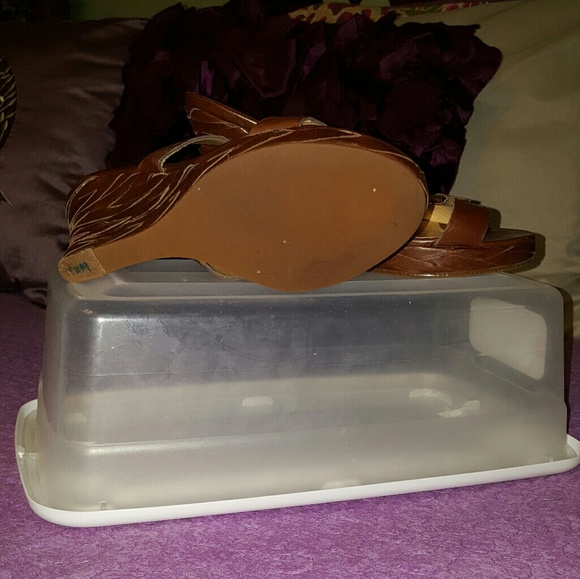 Michael Kors wedge heels - Picture 3 of 3