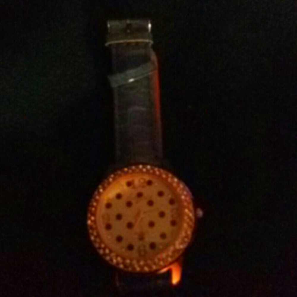 Watch - Picture 3 of 3