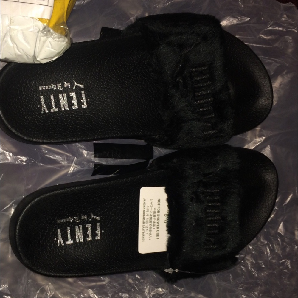 PUMA FENTY Size 8