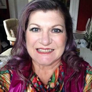 Meet your Posher, Pam