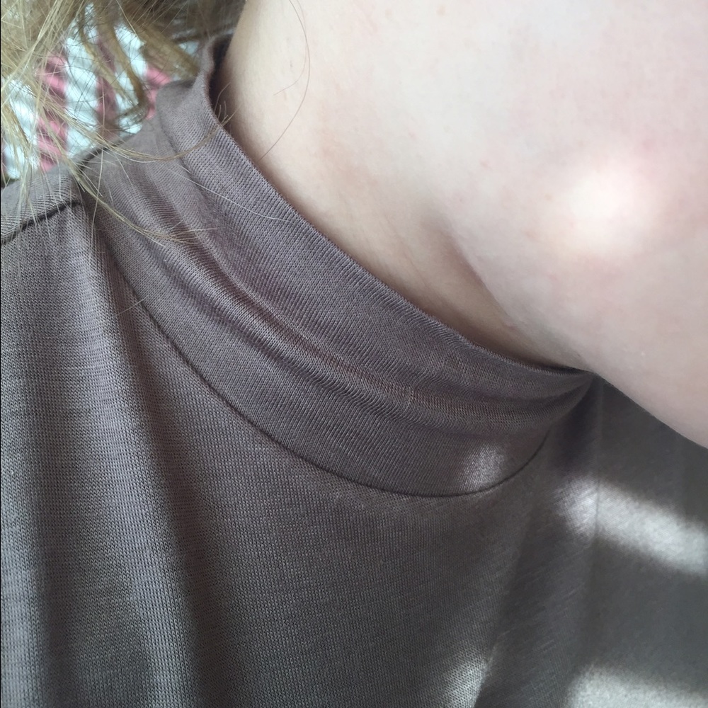 Taupe Sleeveless Dress ๐ซ - Picture 4 of 5