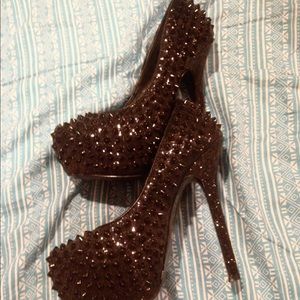 Steve Madden spiked heels
