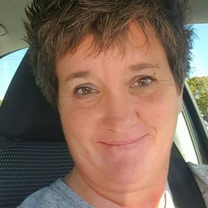 Meet your Posher, Gena