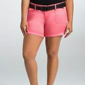 Torrid Coral Sateen Belted Shorts 18 NWOT