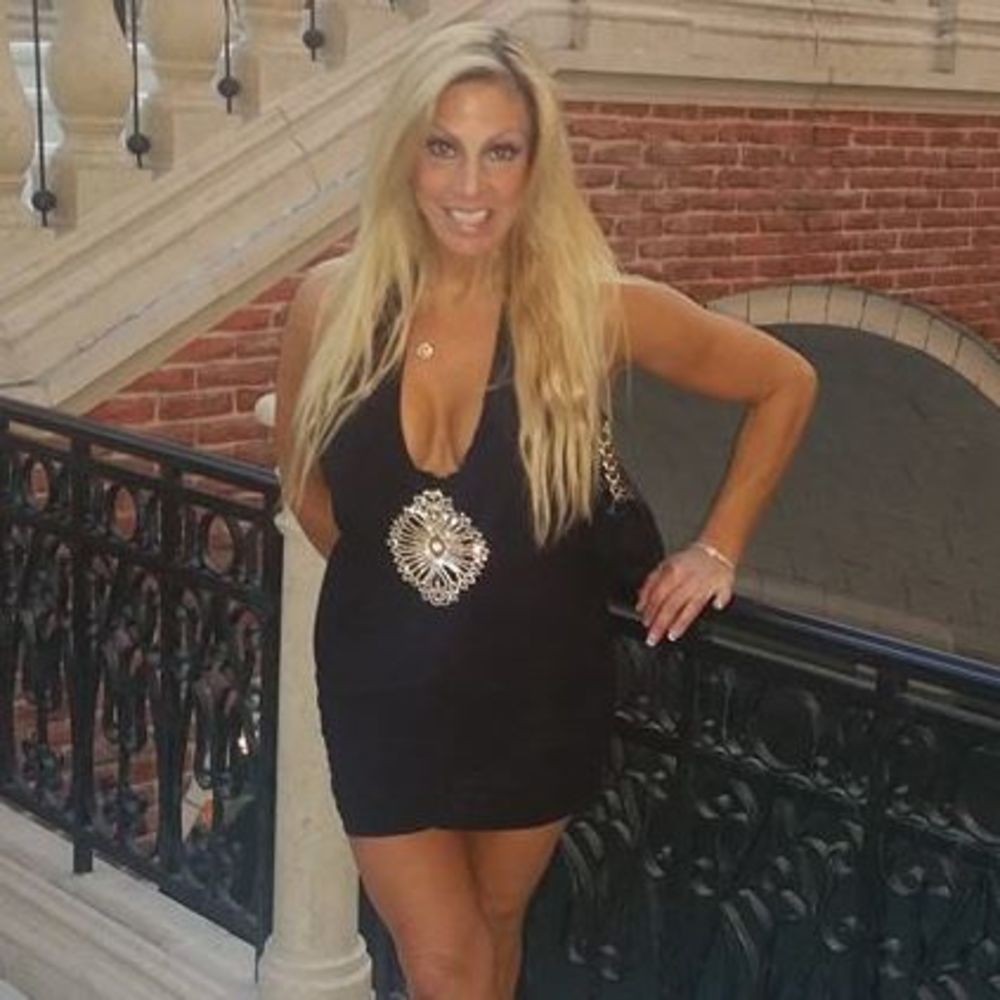 Meet your Posher, Devaughn