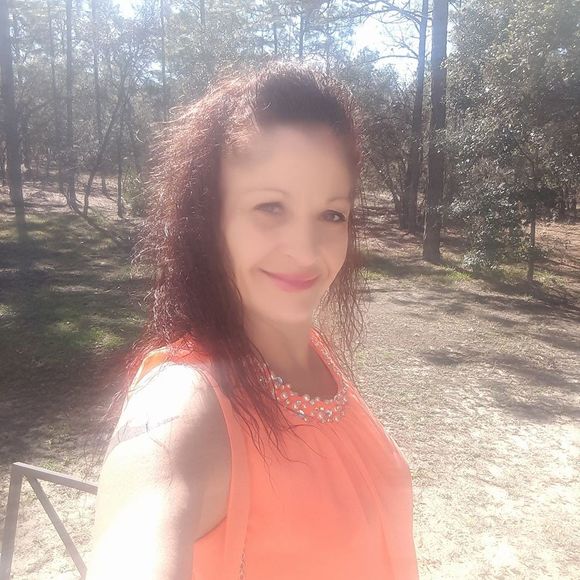 Meet your Posher, Donna - Picture 1 of 1