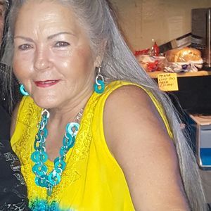 Meet your Posher, Deanna