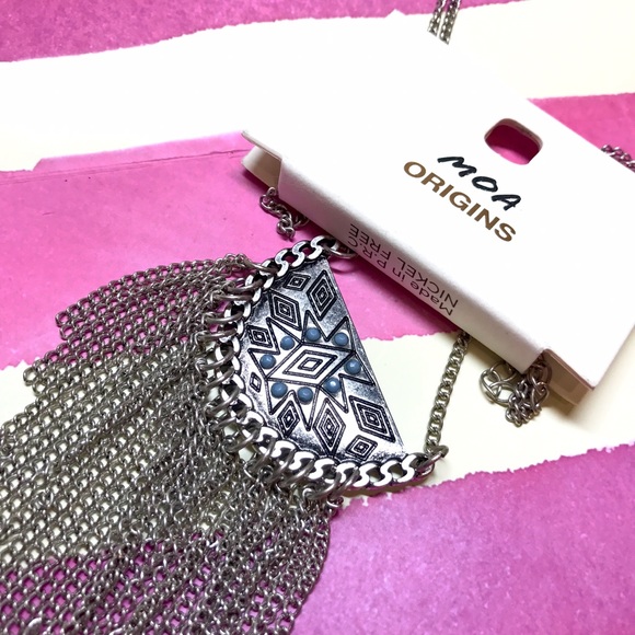 ✨NWT MOA Necklace & Earrings set from France💙 - Picture 4 of 8