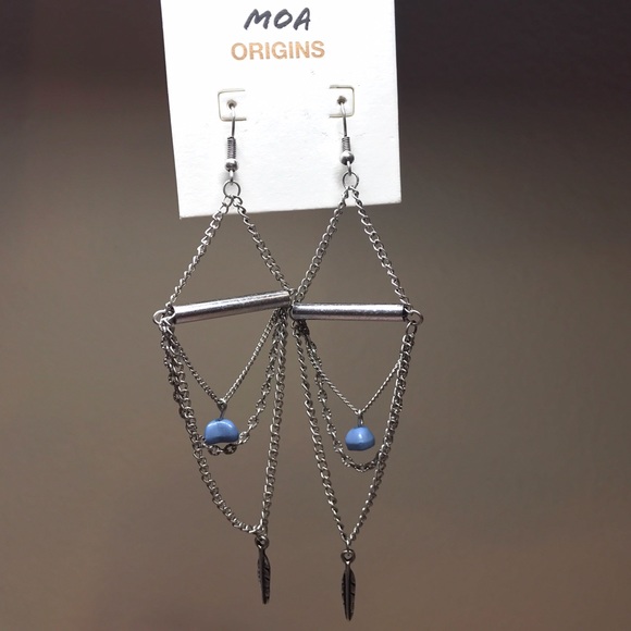 ✨NWT MOA Necklace & Earrings set from France💙 - Picture 7 of 8