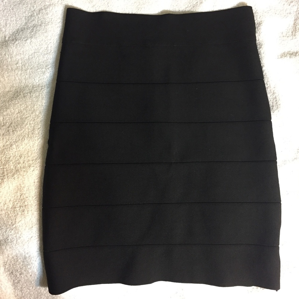 Black Bebe SOLID BANDAGE SKIRT