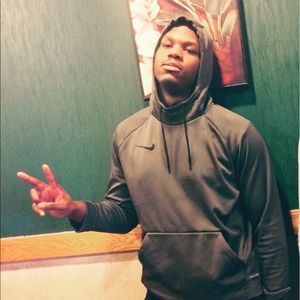 Meet your Posher, Quinton