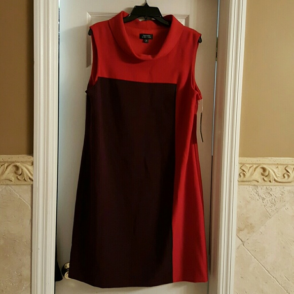 Tahari Dresses & Skirts - Tahari Red and Plum Dress