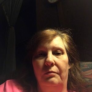 Meet your Posher, Lora