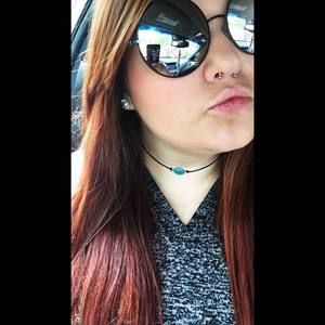 Meet your Posher, Caitie