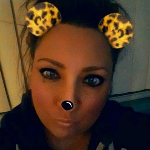 Meet your Posher, Suzanne