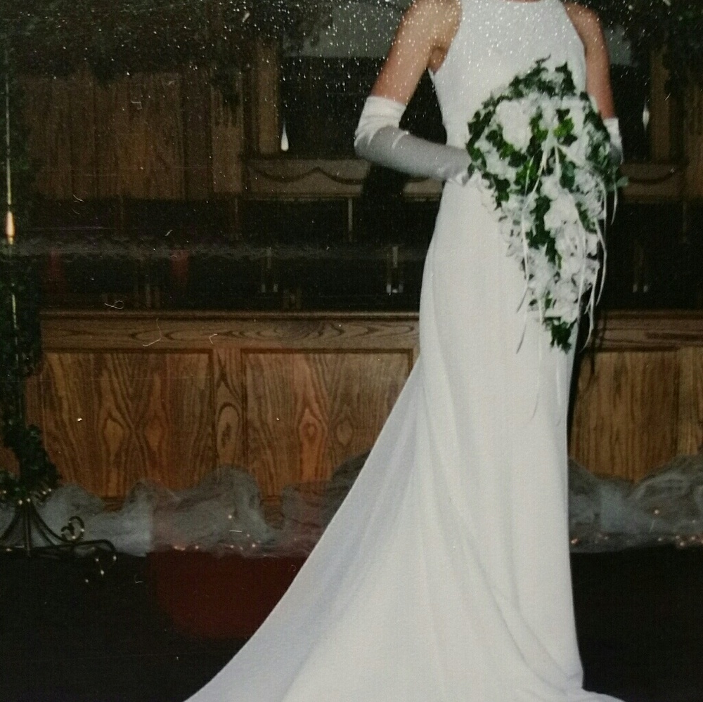 Jacquelin Exclusive - Picture 4 of 4