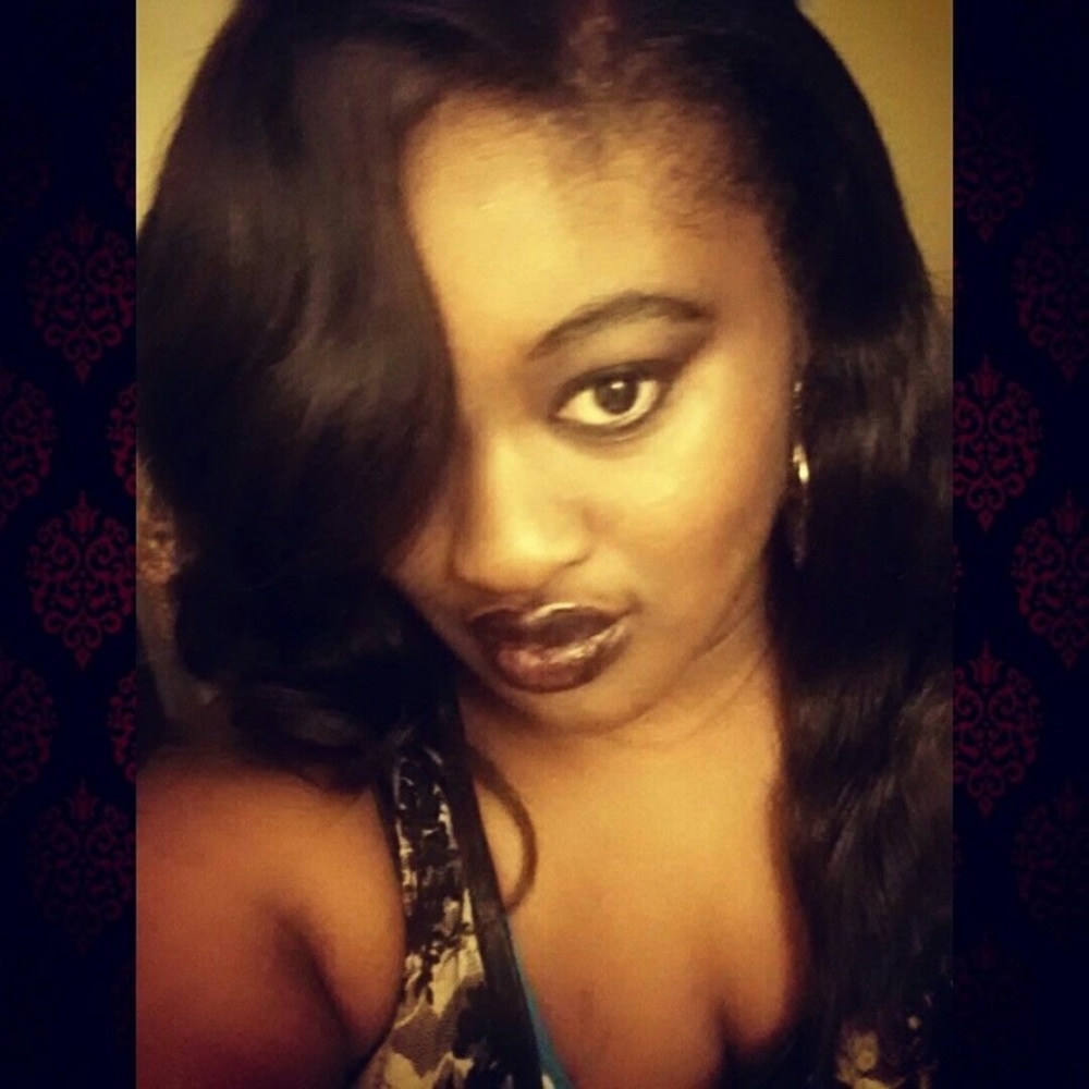 Meet your Posher, Domonique