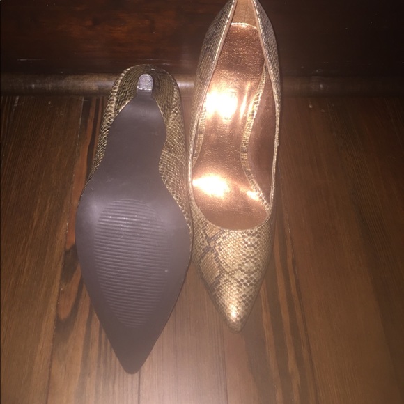 Snake skin stilettos - Picture 2 of 3