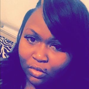 Meet your Posher, Niketa