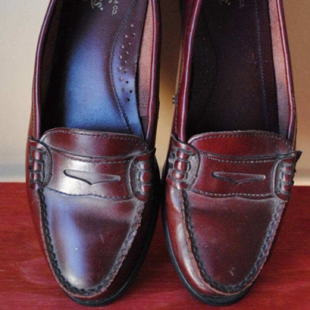 Vintage Women's Bass Leather Oxblood Loafers