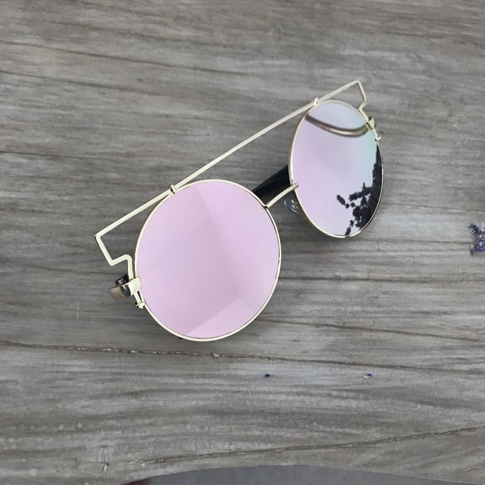 Oversized pink/gold reflective sunglasses HP☀️