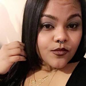 Meet your Posher, Nathalie