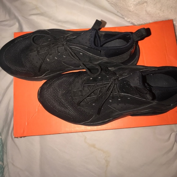 ‼️ Air Huarache ‼️ - Picture 2 of 3