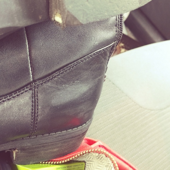 Photos for seller - Picture 2 of 5