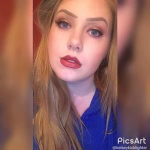 Meet your Posher, Kelsey