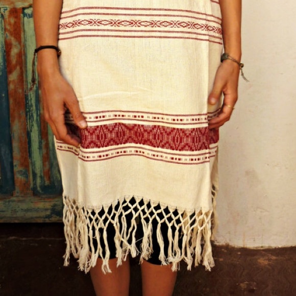 Huipil Vintage Dress made on loom. - Picture 3 of 3