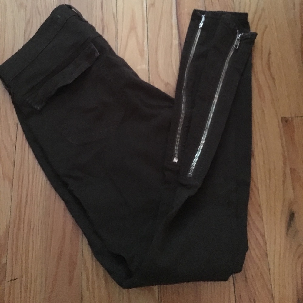 J Brand jeans with zipper details!