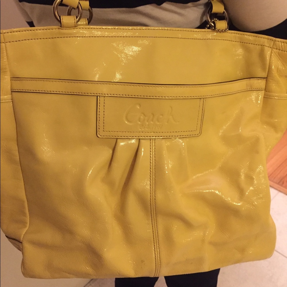 Real cute coach bag 👜