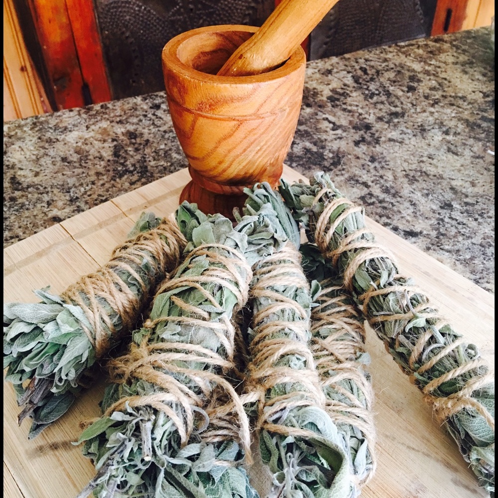 Smudging sticks✨🌙🌿