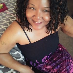 Meet your Posher, Tonya