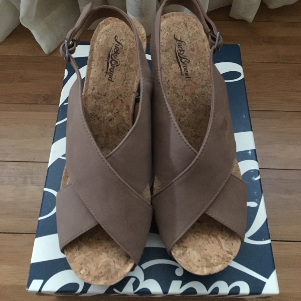 Lucky Brand sandal