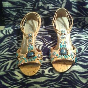 Cork beaded sandals sz 7.5