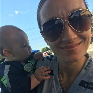 Meet your Posher, Jasmine