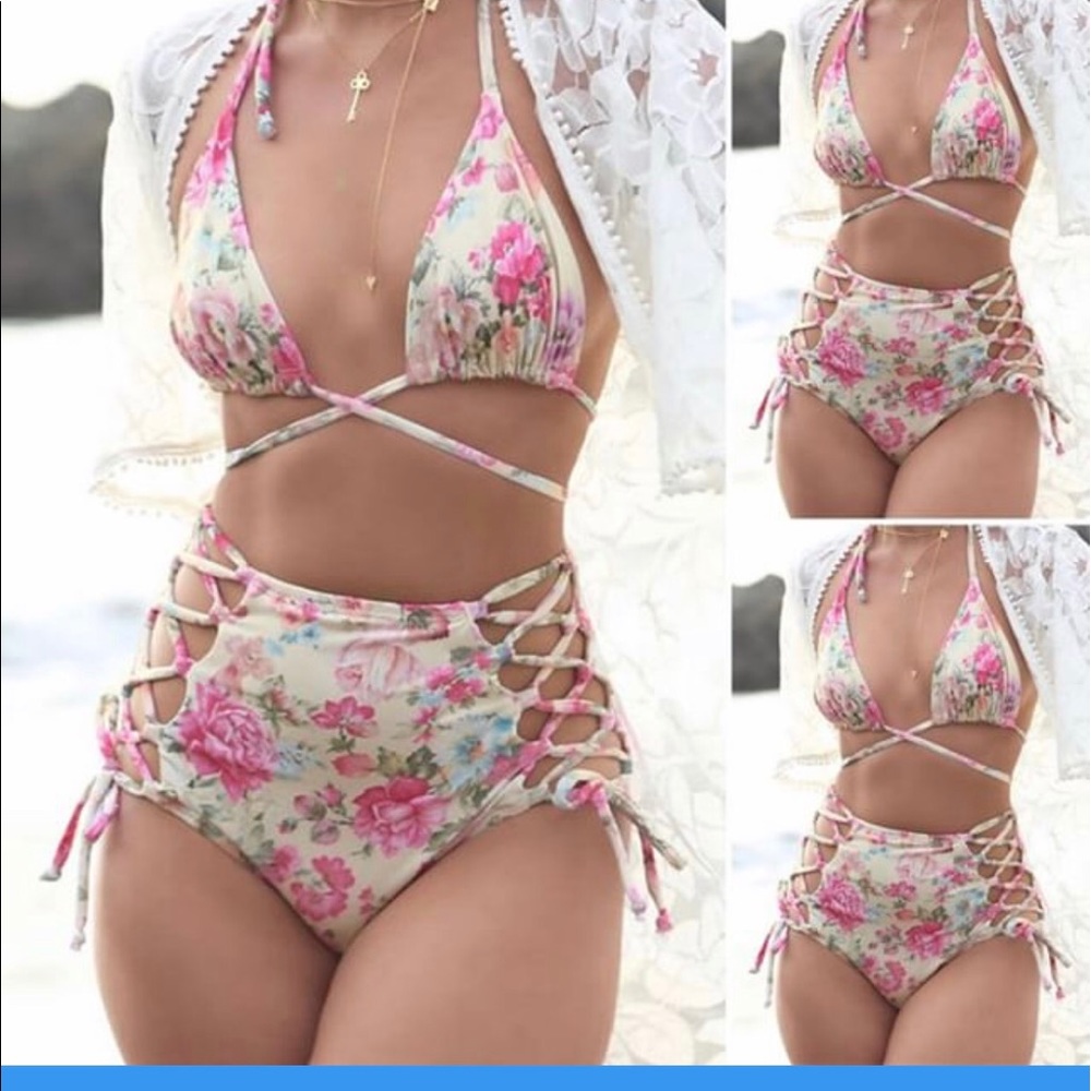 Two pieces swimsuit