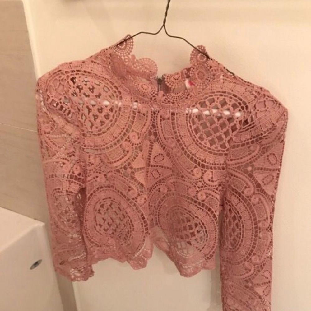 Pretty crop top and high waisted skirt set