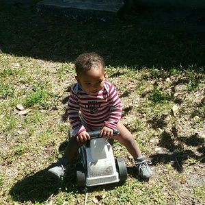 Meet your Posher, Kendra