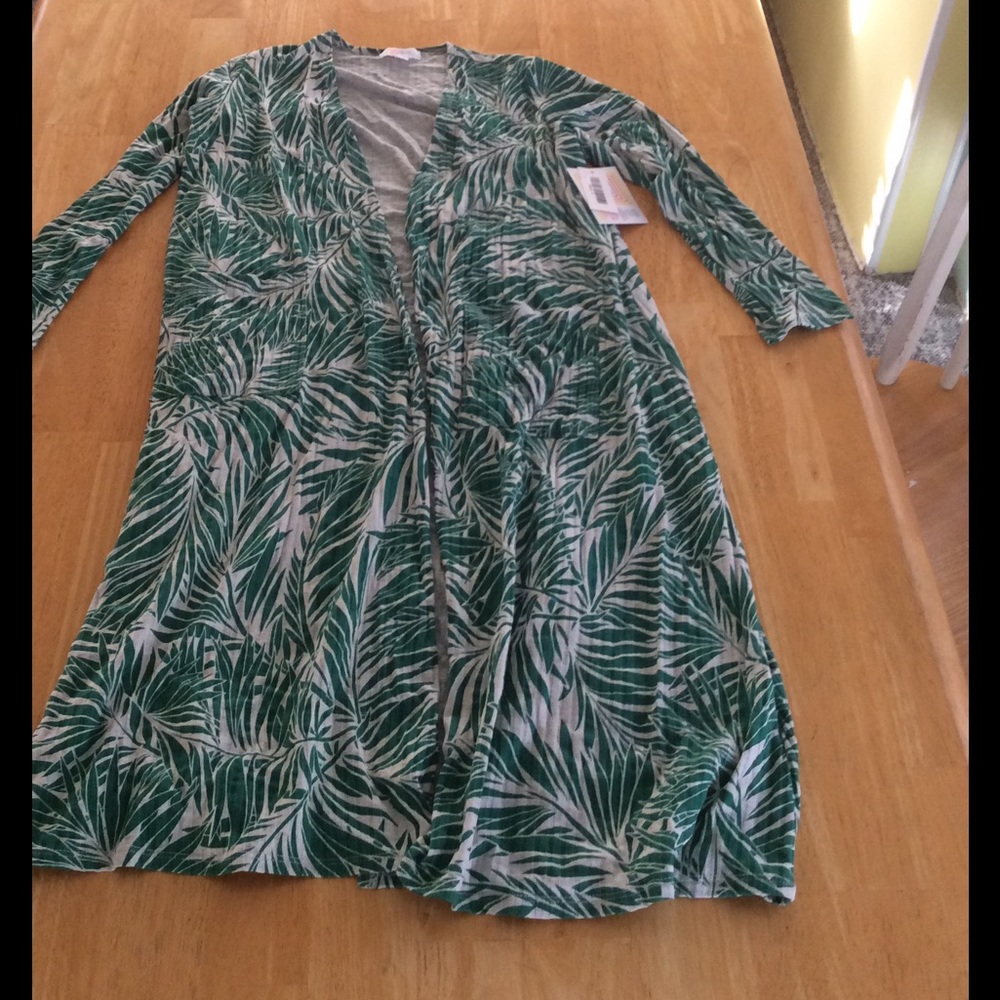 Lularoe Sarah in palm print