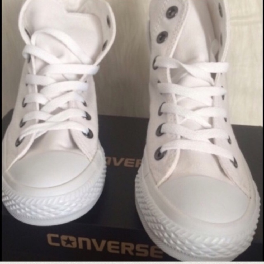 đ°SALE! CONVERSE WHITE WOMENS MONOCHROME - Picture 5 of 5