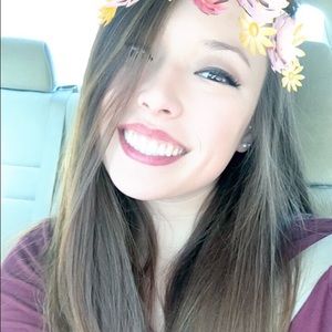 Meet your Posher, Casey