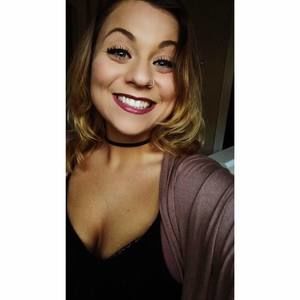 Meet your Posher, Stephanie