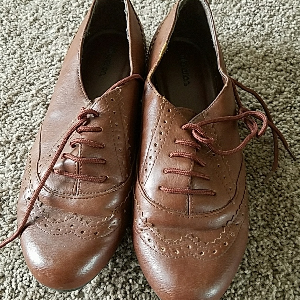 Casual shoes