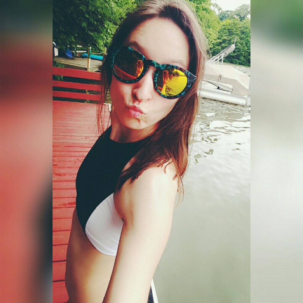 Meet your Posher, Meghan