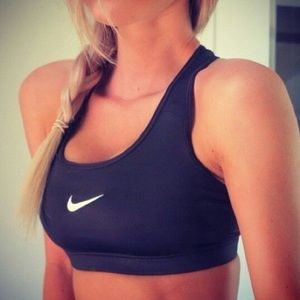 Nike pro fit sportsbra