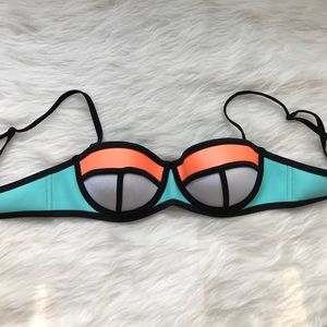 Triangl Bikini Top