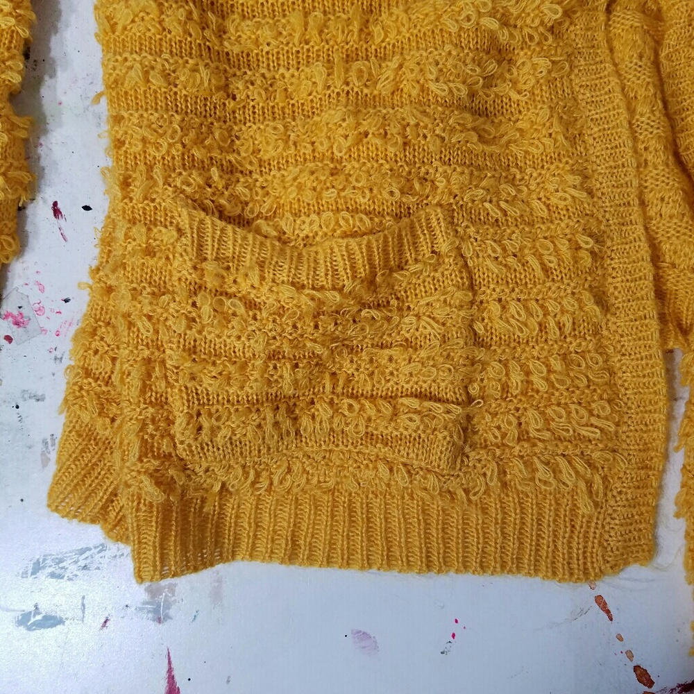 Ribbed Cardigan - Picture 2 of 4